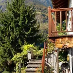 Al Pinone Feriehus Crevoladossola