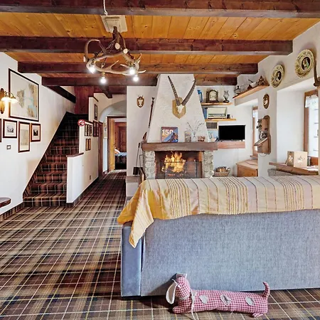 Al Pinone Tatil Evi Crevoladossola
