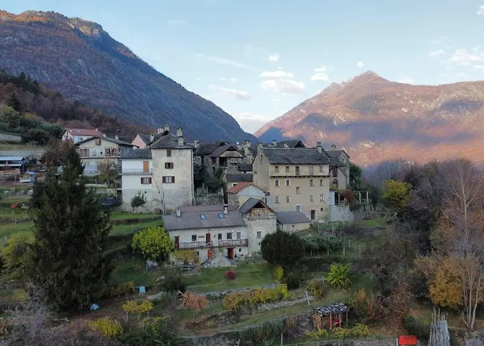 Al Pinone Casa vacanze Crevoladossola